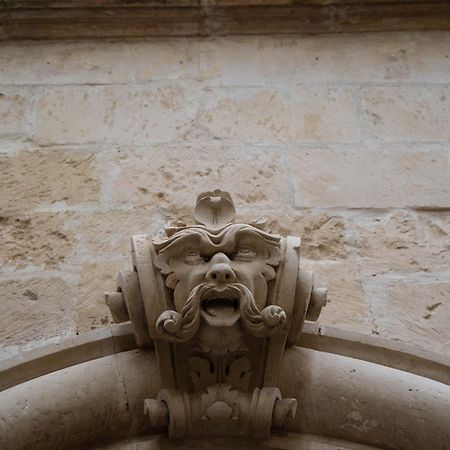Victoria Apt - Historical Centre Lecce Extérieur photo